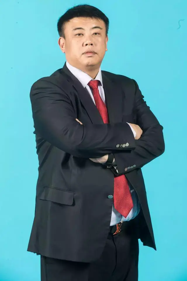 中考篮球技巧训练方法_1